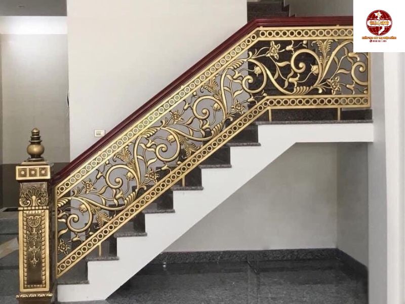 Cầu thang nhôm đúc