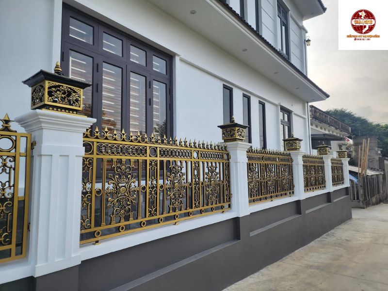 cổng rào nhôm đúc