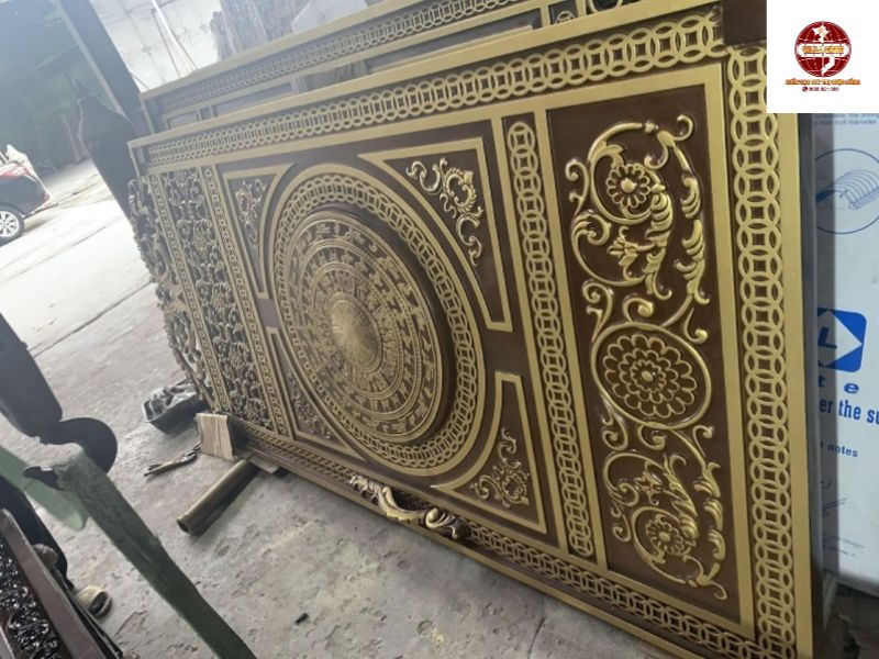 độ dày cổng nhôm đúc