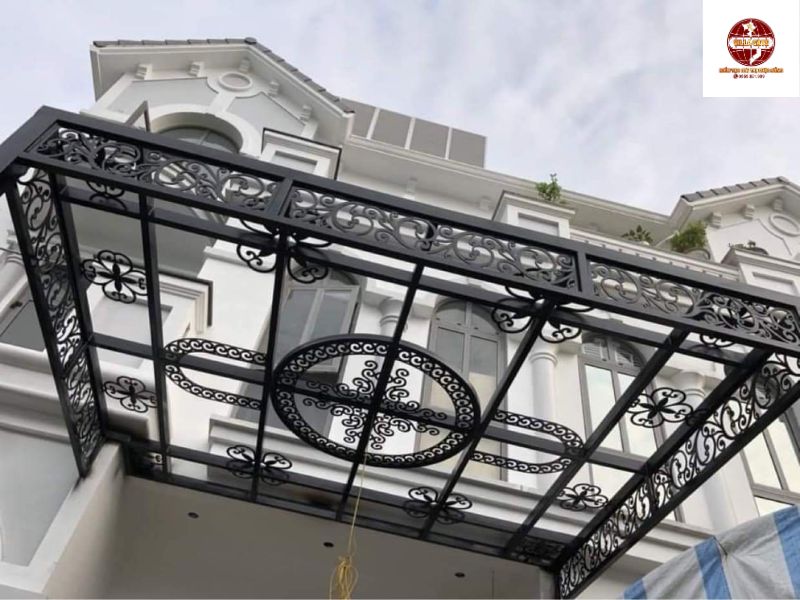 đơn vị thi công mái kính sắt mỹ thuật