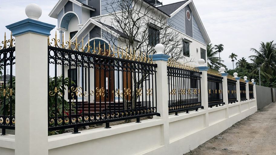 Hoa văn hoa thiết đơn giản cho hàng rào sắt