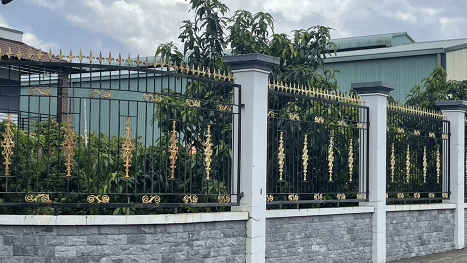 Mẫu hàng rào sắt chống trộm thẳng