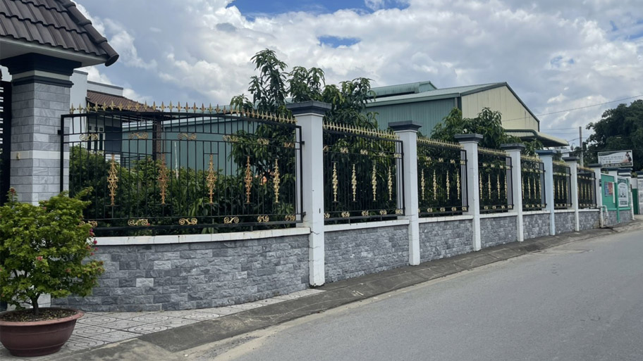 Mẫu hàng rào sắt ở biệt thự