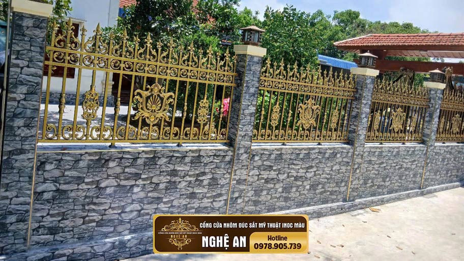 Sử dụng hàng rào nhôm đúc trong villa